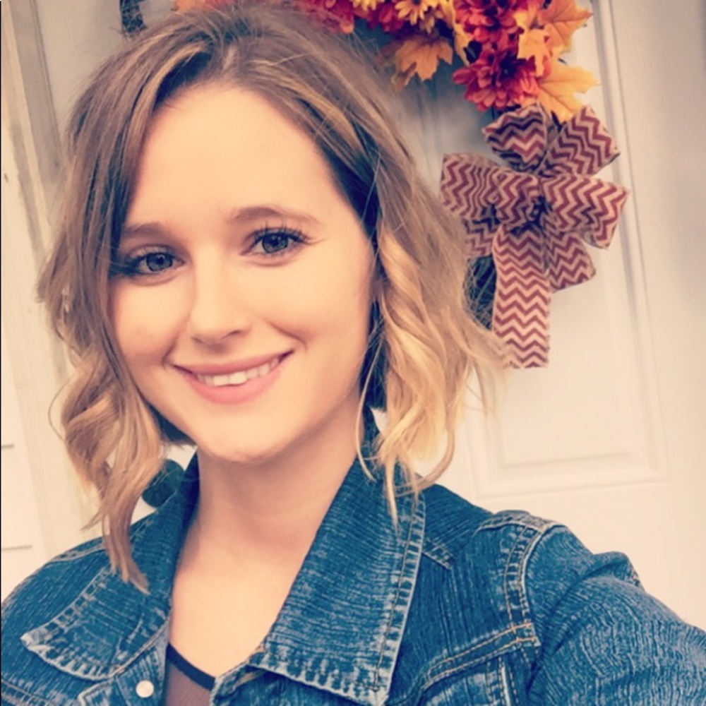 Meet your Posher, Amie